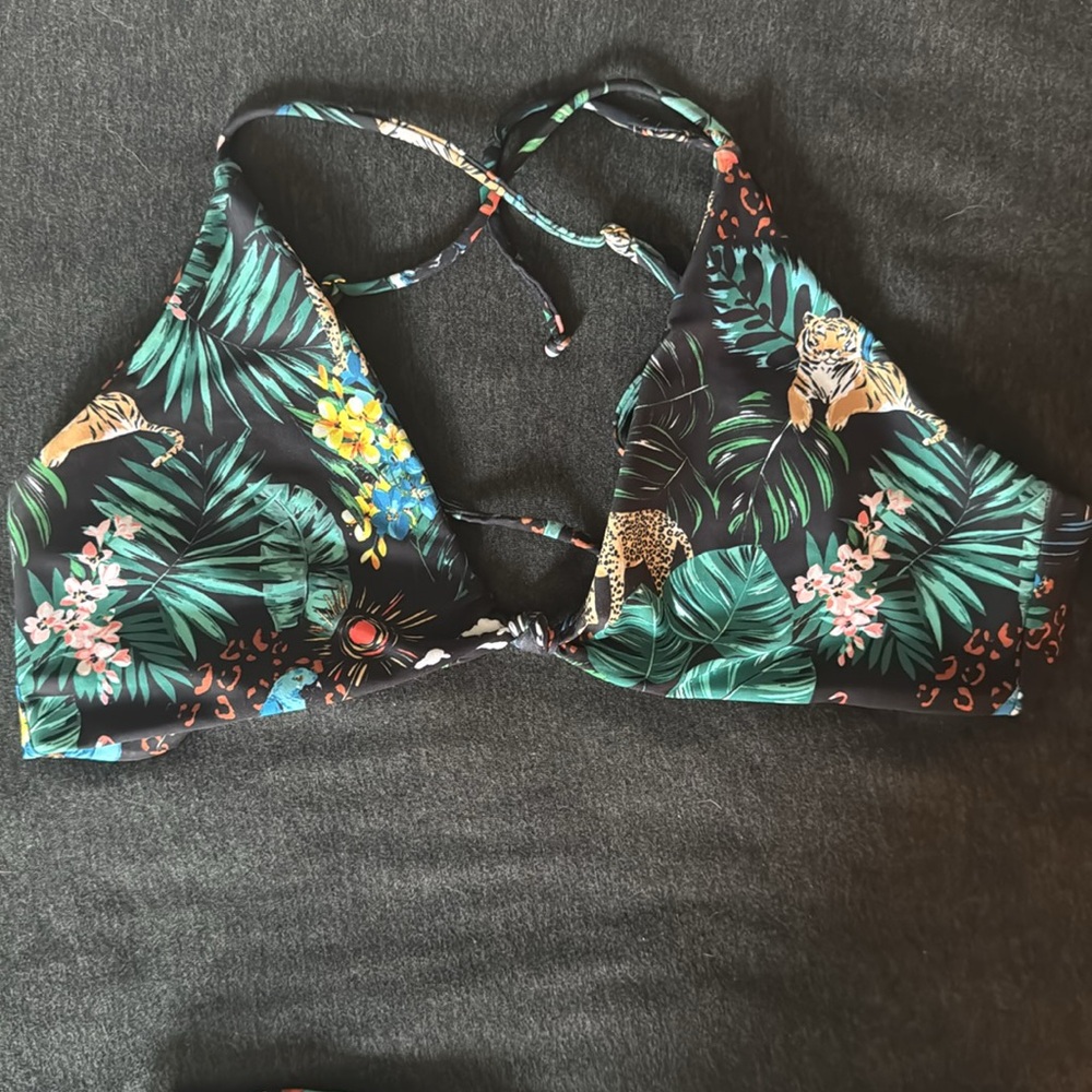 Skatie Paradise Sarah top & Salty bottom - Picture 3 of 3